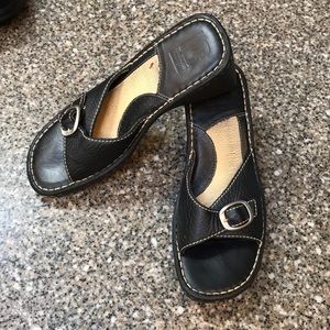 KB & Company leather wedge sandals🟩 FINAL $!🟩